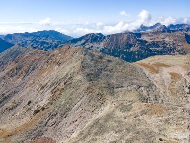 Polezhan zirvesi, Pirin Dağı, Bulgaristan etrafındaki şaşırtıcı hava manzarası