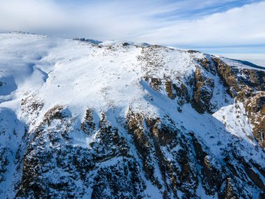 Bulgaristan 'ın Malyovitsa zirvesi yakınlarındaki Rila Dağı' nın şaşırtıcı kış manzarası