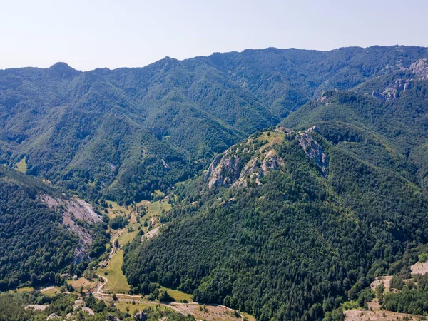 Vista Aérea Das Montanhas Rhodope Perto Belintash Bulgária — Fotografia de Stock