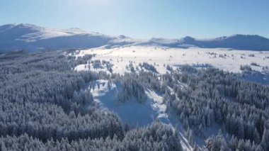 Bulgaristan 'ın Sofya Şehir Bölgesi, Vitosha Dağı' nın Hava Kış Manzarası