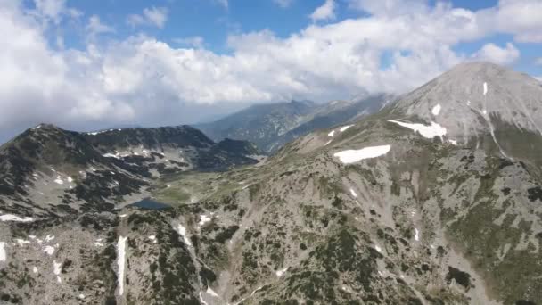 Niesamowity Widok Góry Pirin Pobliżu Jeziora Muratovo Bułgaria — Wideo stockowe