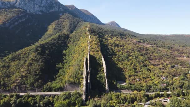 Letecký Pohled Skalní Útvary Ritlite Řeky Iskar Balkánské Hory Bulharsko — Stock video