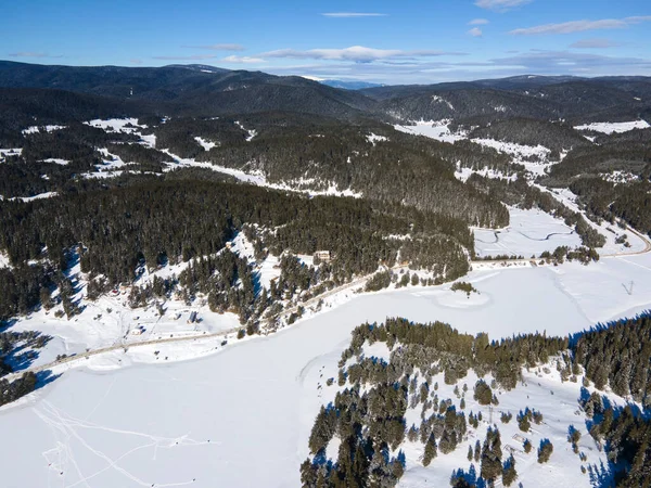 Luftaufnahme Des Beglika Stausees Winter Mit Eis Bedeckt Pazardzhik Region — Stockfoto