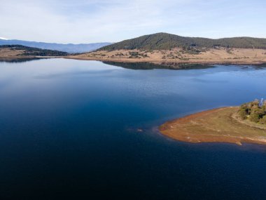 Bulgaristan 'ın Pazardzhik Bölgesi, Batak Reservoir Havacılık Manzarası