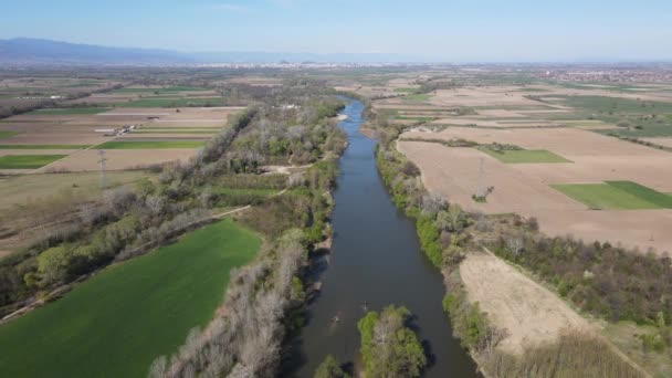 Widok Powietrza Rzekę Chepelarską Wlewającą Się Rzeki Maritsa Pobliżu Miasta — Wideo stockowe