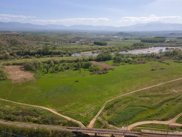 Bulgaristan 'ın Kozhuh Dağı ve Petrich vadisinin hava manzarası