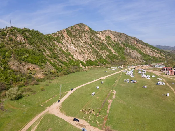 Bulgaristan 'ın Kozhuh Dağı ve Petrich vadisinin hava manzarası