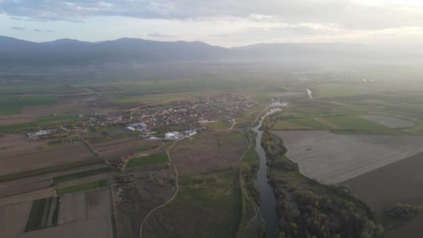 Vista Aérea Atardecer Llanura Tracia Superior Cerca Ciudad Plovdiv Bulgaria — Vídeos de Stock