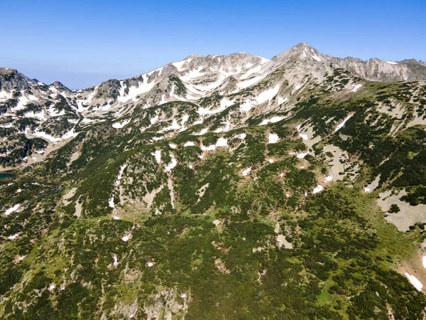 Vista Aérea Incrível Montanha Pirin Perto Lagos Kremenski Bulgária — Fotografia de Stock