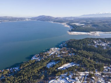 Bulgaristan 'ın Sofya kenti yakınlarındaki Iskar Barajı' nın hava manzarası