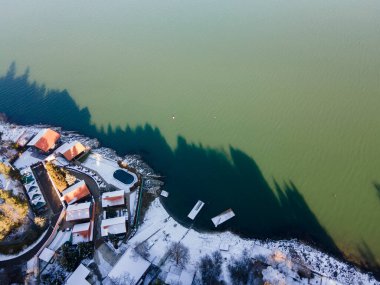 Bulgaristan 'ın Sofya kenti yakınlarındaki Iskar Barajı' nın hava manzarası