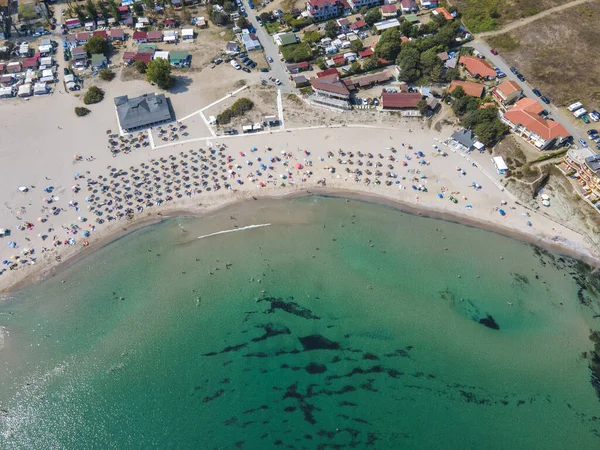 Bulgaristan 'ın Burgaz Bölgesi' nin Çarevo kasabası yakınlarındaki Arapya plajının hava manzarası