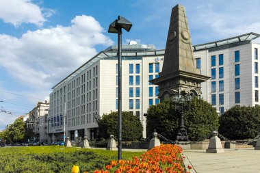 SOFYA, BULGARIA - 1 Mayıs 2022: Bulgaristan 'ın Sofya kentinde Bulgar devrimci ve ulusal kahramanı Vasil Levski' nin Anıtı