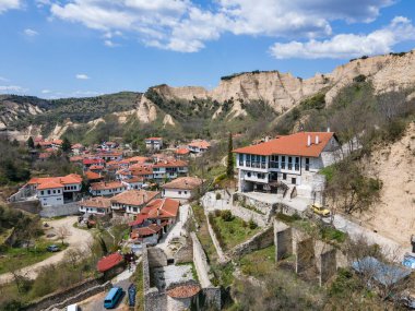 Bulgaristan 'ın Blagoevgrad bölgesinin tarihi Melnik kasabasının hava manzarası