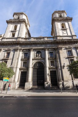 Madrid, İspanya - 23 Ocak 2018: bucak Our Lady iyi tavsiye kilise Madrid şehir, İspanya görünümünü şaşırtıcı