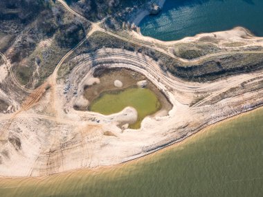 Pyasachnik (Kumtaşı) Reservoir, Sredna Gora Dağı, Filibe Bölgesi, Bulgaristan
