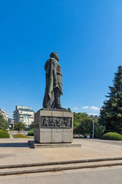 RUSE, BULGARIA - 15 AUGUSR 2021: Bulgaristan 'ın Ruse kentinde Alyosha olarak bilinen Sovyet Ordusu Anıtı