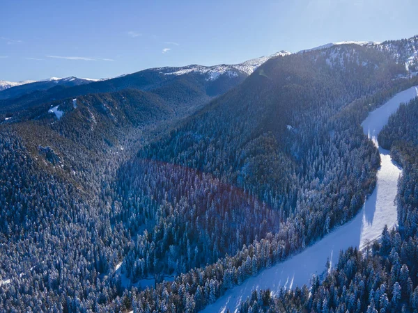 Vista Aérea Invierno Montaña Rila Cerca Estación Esquí Borovets Región — Foto de Stock