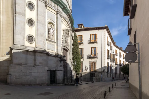 Madrid Spanien Januari 2018 Fasad Typiska Byggnader Och Gator Staden — Stockfoto
