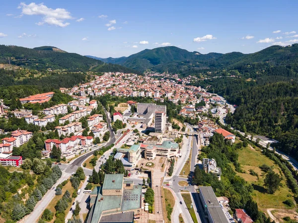 Bulgaristan 'ın Smolyan kentinin şaşırtıcı hava manzarası