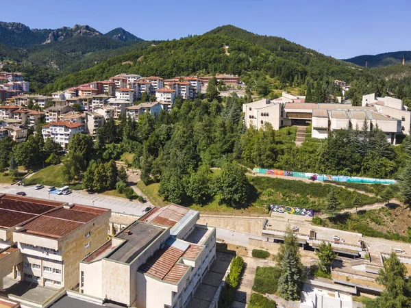 Bulgaristan 'ın Smolyan kentinin şaşırtıcı hava manzarası