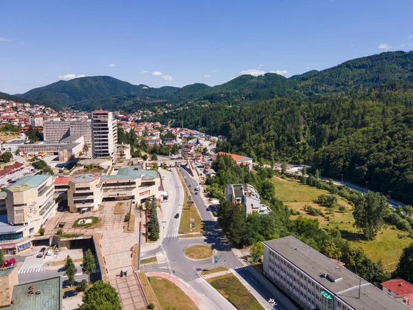 Bulgaristan 'ın Smolyan kentinin şaşırtıcı hava manzarası