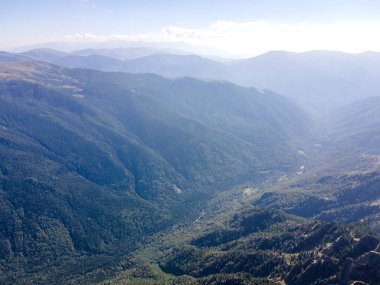 Bulgaristan 'ın Malyovitsa zirvesi yakınlarındaki Rila Dağı' nın şaşırtıcı hava manzarası