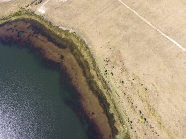 Bulgaristan 'ın Pernik Bölgesi, Yarlovtsi Barajı' nın hava manzarası