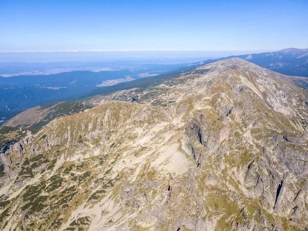 Bulgaristan 'ın Malyovitsa zirvesi yakınlarındaki Rila Dağı' nın şaşırtıcı hava manzarası