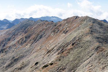 Bulgaristan 'ın Polezhan Tepesi yakınlarındaki Pirin Dağı' nın Şaşırtıcı Manzarası