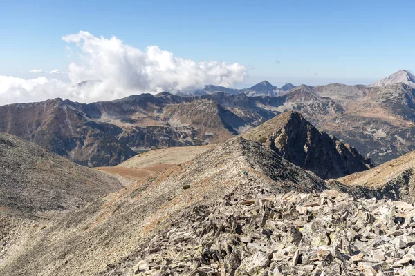 Bulgaristan 'ın Polezhan Tepesi yakınlarındaki Pirin Dağı' nın Şaşırtıcı Manzarası