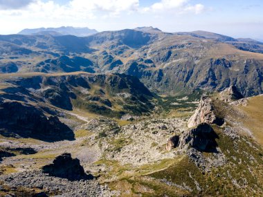 Bulgaristan 'ın Malyovitsa zirvesi yakınlarındaki Rila Dağı' nın şaşırtıcı hava manzarası