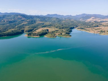 Bulgaristan 'ın Sopot Reservoir, Lovech Bölgesinin hava manzarası