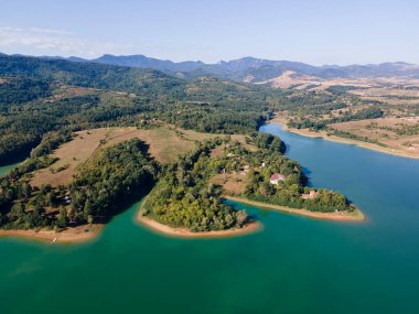 Bulgaristan 'ın Sopot Reservoir, Lovech Bölgesinin hava manzarası