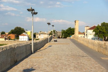 16. yüzyıl Mustafa Paşa Köprüsü (Eski Köprü) Bulgaristan 'ın Haskovo Bölgesi' nin Svilengrad kentindeki Maritsa Nehri üzerinde