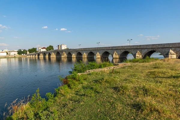 Puente Mustafa Pasha Del Siglo Xvi Puente Viejo Sobre Río — Foto de Stock