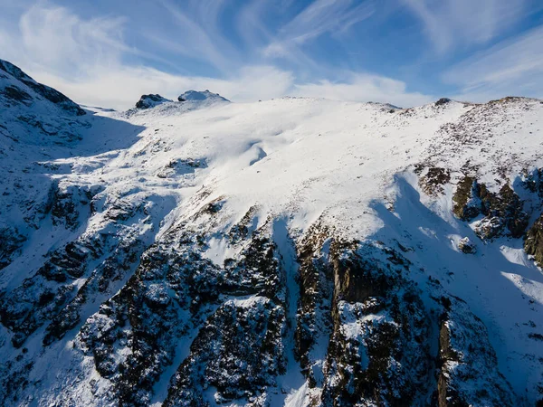 Bulgaristan 'ın Malyovitsa zirvesi yakınlarındaki Rila Dağı' nın şaşırtıcı kış manzarası