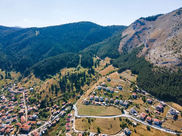 Vista Aerea Del Villaggio Trigrad Regione Smolyan Bulgaria — Foto Stock