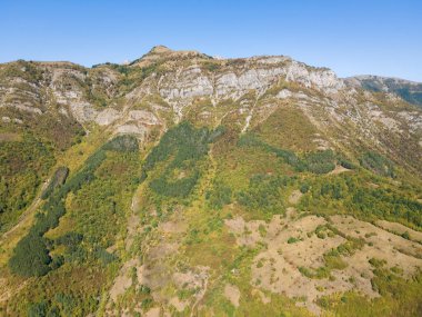 Ochindol, Vratsa bölgesi, Balkan Dağları, Bulgaristan yakınlarındaki Iskar Nehri Boğazı 'nın hava manzarası