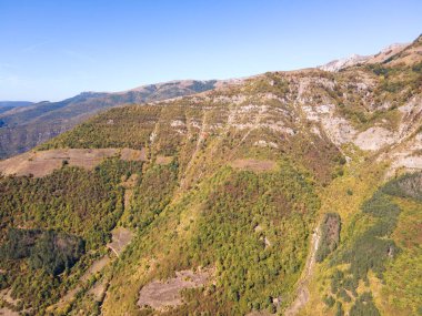 Ochindol, Vratsa bölgesi, Balkan Dağları, Bulgaristan yakınlarındaki Iskar Nehri Boğazı 'nın hava manzarası