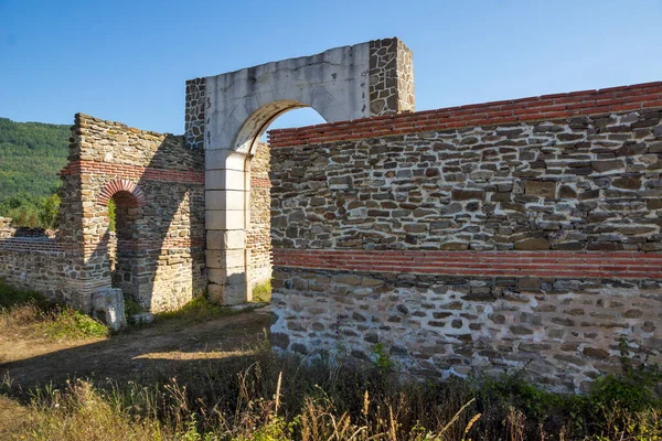 Ruinas Antigua Fortaleza Romana Sostra Cerca Del Pueblo Lomets Región — Foto de Stock