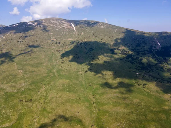Bulgaristan Belmeken Barajı Yakınlarındaki Rila Dağının Şaşırtıcı Hava Manzarası — Stok fotoğraf
