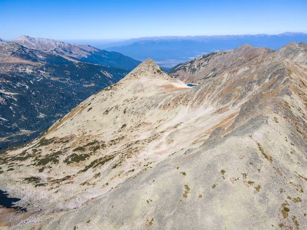Erstaunliche Luftaufnahme Des Pirin Gebirges Der Nähe Des Polezhan Gipfels — Stockfoto