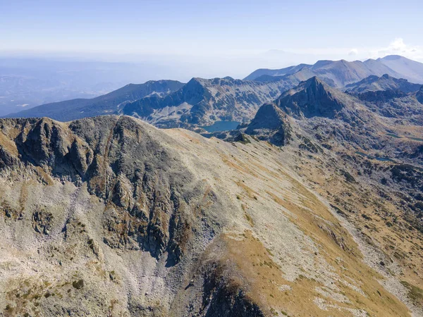 ブルガリア ポレジャンピーク近くのピリン山の素晴らしい空中ビュー — ストック写真