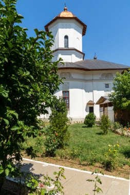 Romanya 'nın Bükreş kenti yakınlarındaki Ortodoks Cernica Manastırı