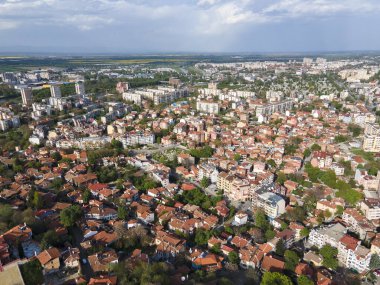 Bulgaristan 'ın Filibe kentinin şaşırtıcı hava gün batımı manzarası