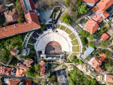 Bulgaristan 'ın Filibe kentinin şaşırtıcı hava gün batımı manzarası