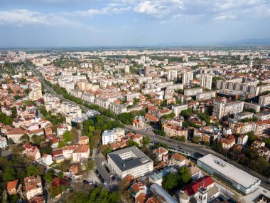 Bulgaristan 'ın Filibe kentinin şaşırtıcı hava gün batımı manzarası