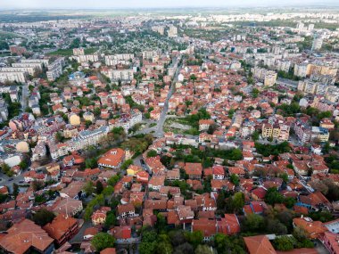 Bulgaristan 'ın Filibe kentinin şaşırtıcı hava gün batımı manzarası