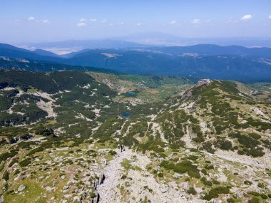 Bulgaristan 'ın Ürkütücü Göl yakınlarındaki Rila Dağı' nın şaşırtıcı hava manzarası